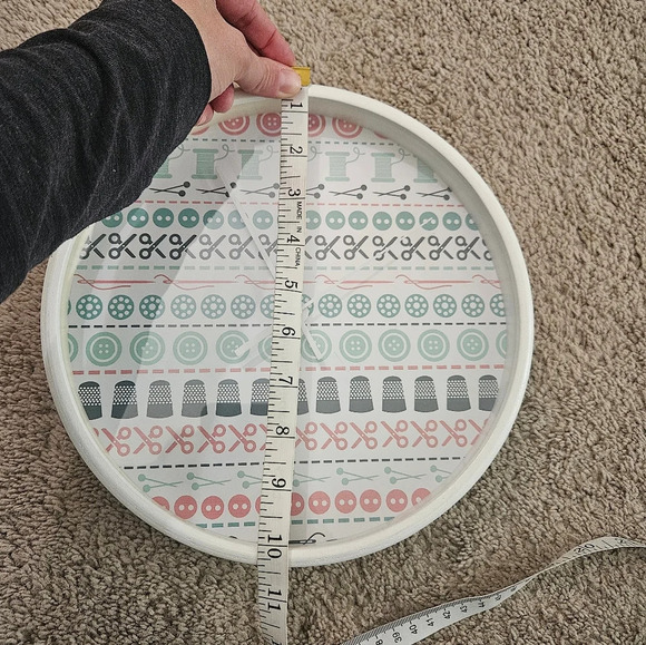 Sewing Theme 10.5" x 10.5" White Blue Pink Battery Round Wall Clock WORKS - Picture 3 of 6